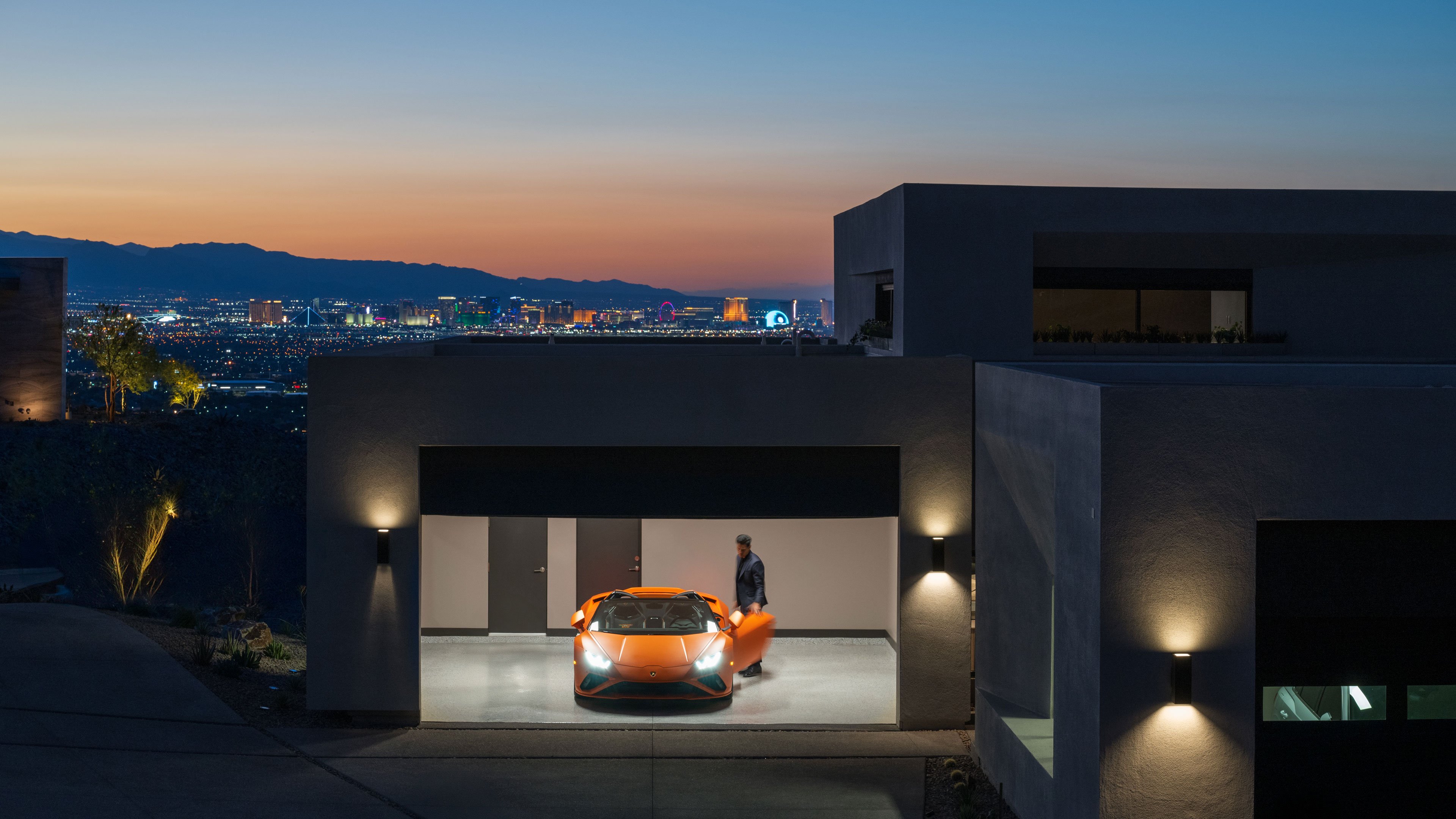 Blue Heron Homes Dragon Peak Drive Drift Garage scaled