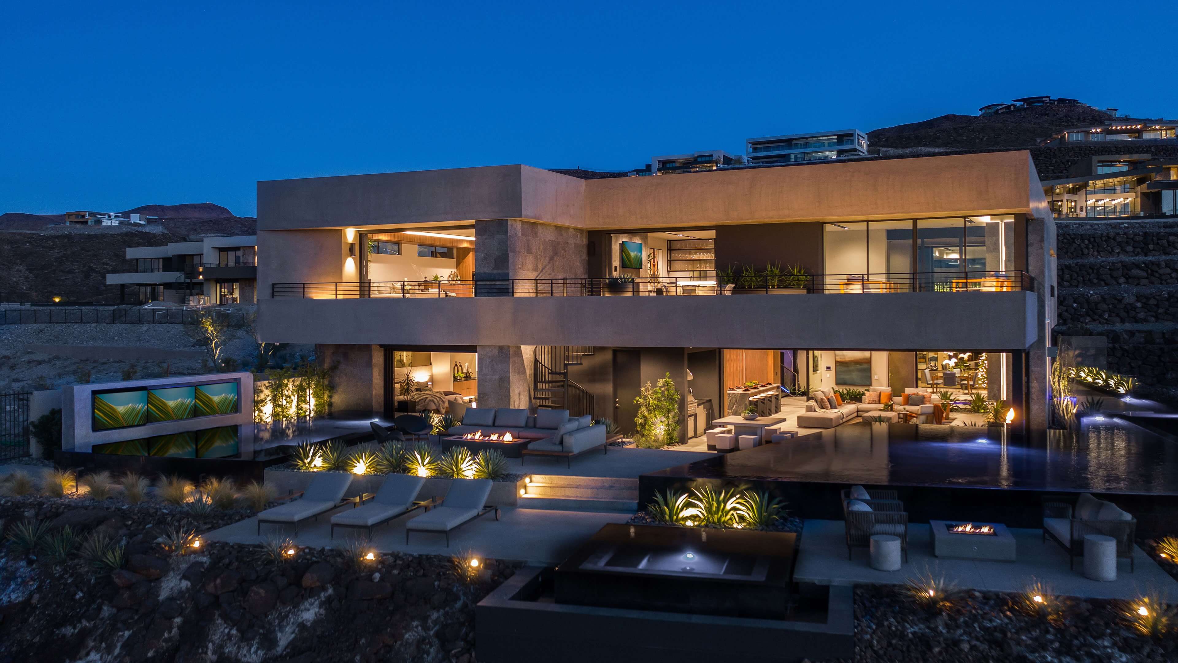 Modern Desert Homes Las Vegas Obsidian Zenith Rear 1 scaled