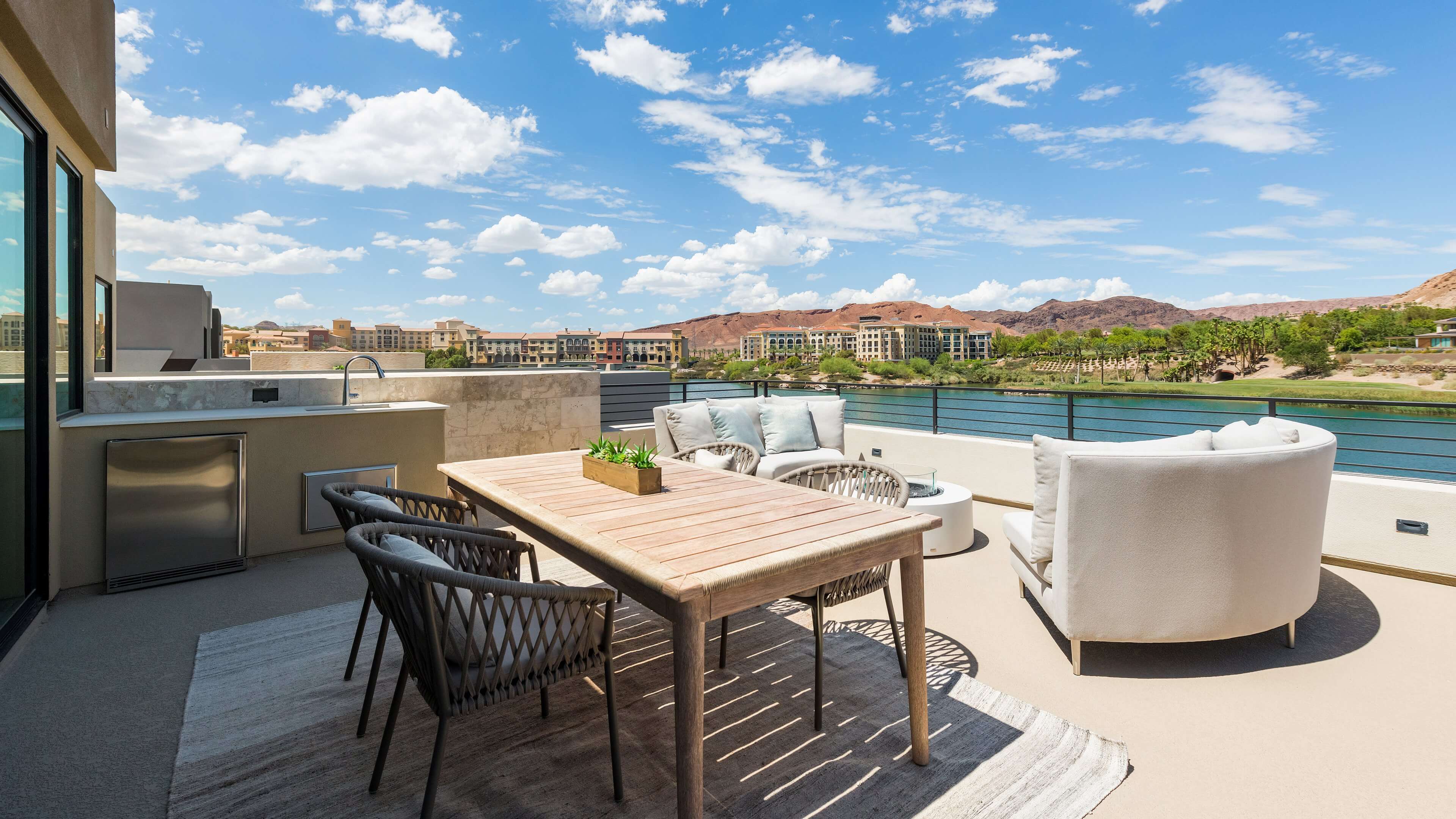 Lake Las Vegas Homes Shoreline Elevar Deck 1 scaled