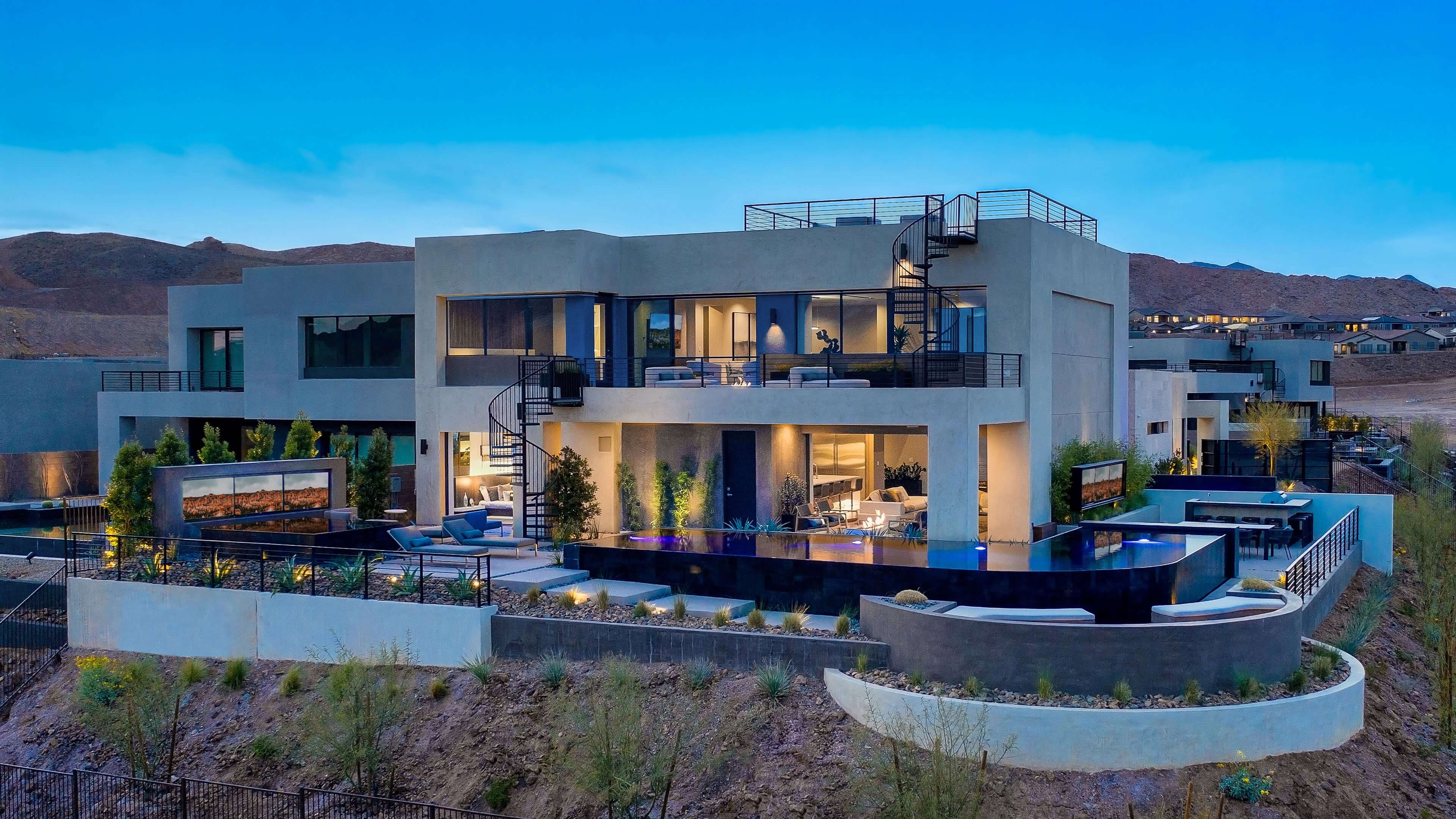 Blue Heron New Home Communities Vantage Rear scaled