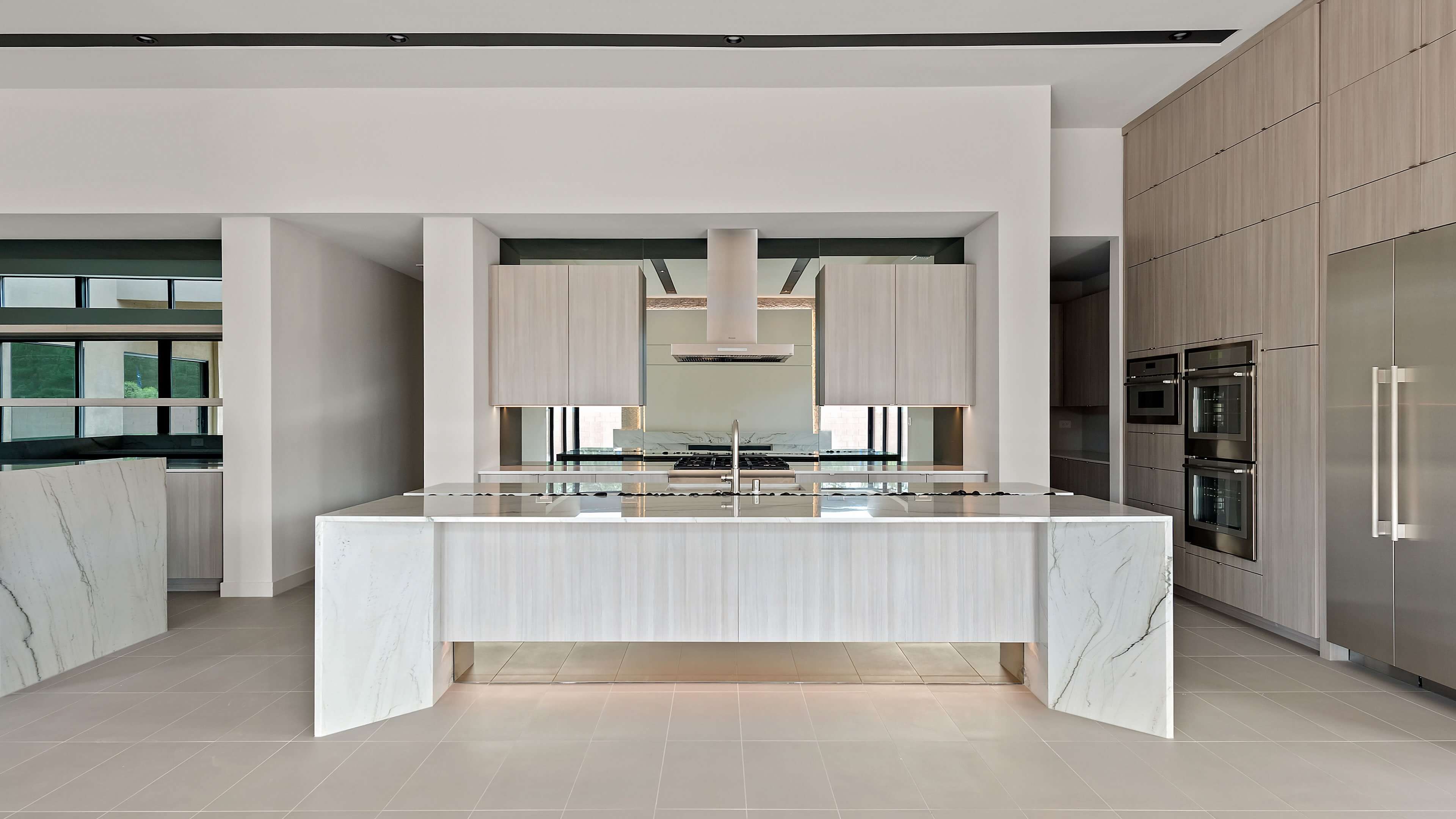 Las Vegas Luxury Home Builder Oasi Valle Kitchen scaled