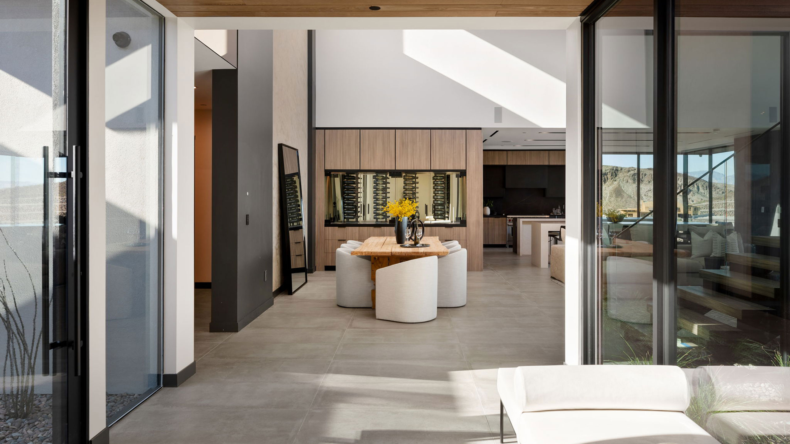 Blue Heron Home Abrigo Ascaya Entry