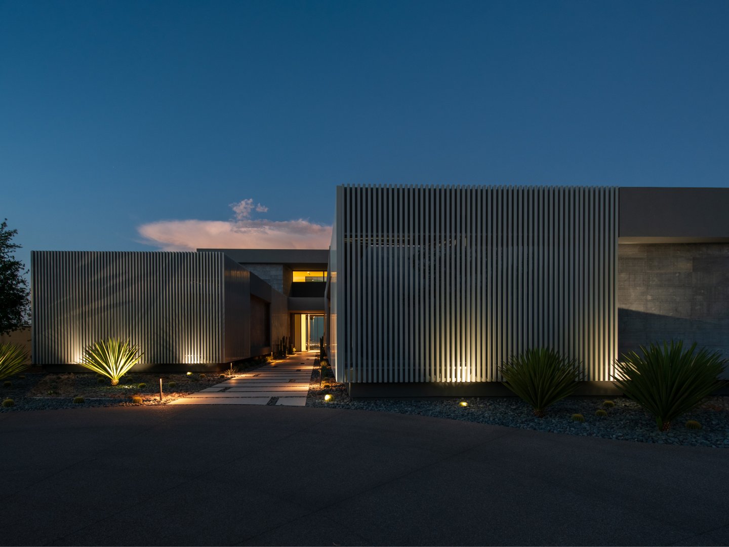Summit Custom Home Las Vegas Moire Feature scaled