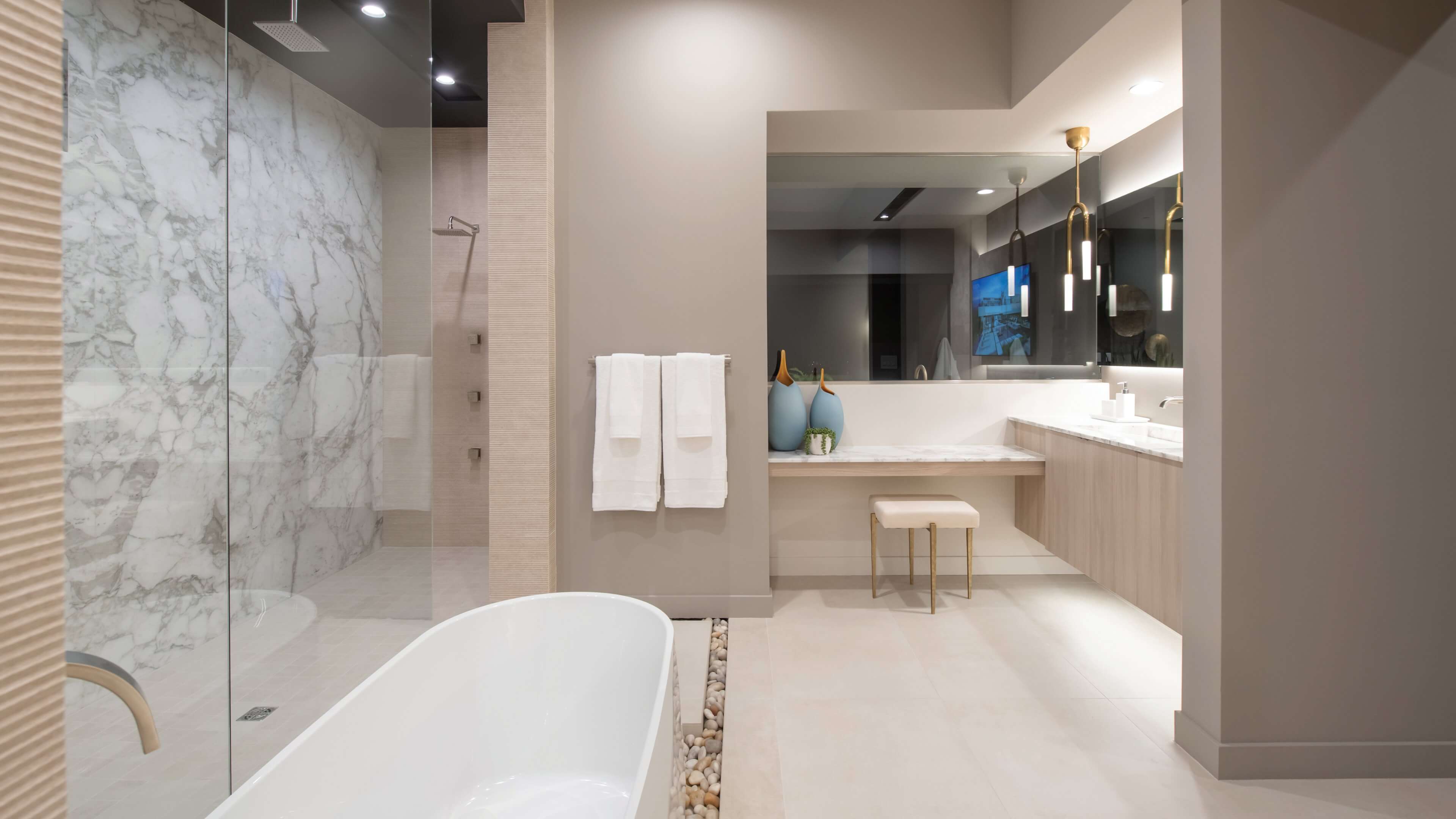 Blue Heron Custom Homes Primary Bath Caliza 34 scaled