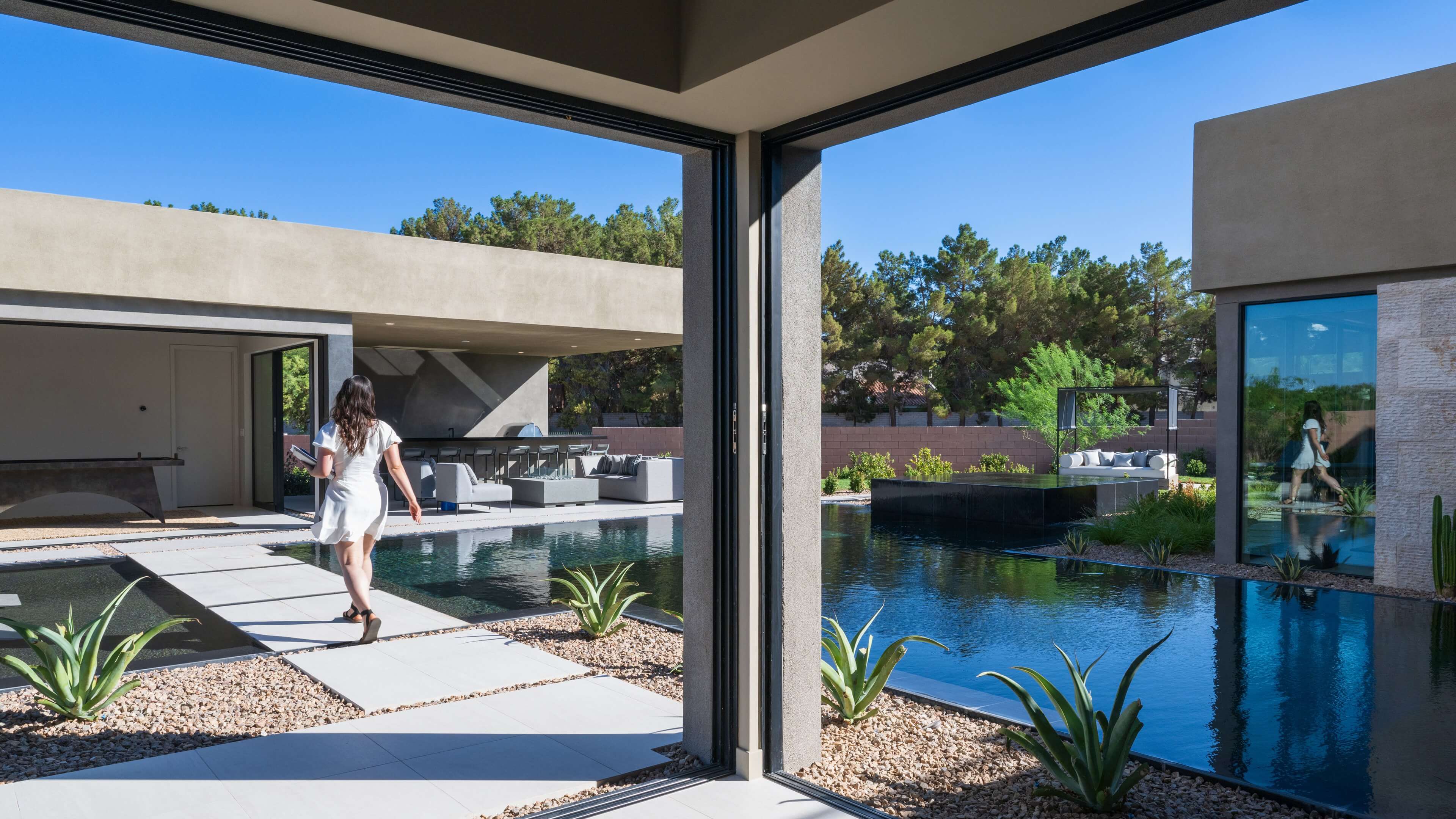 Modern Home Las Vegas Sancta Pool scaled