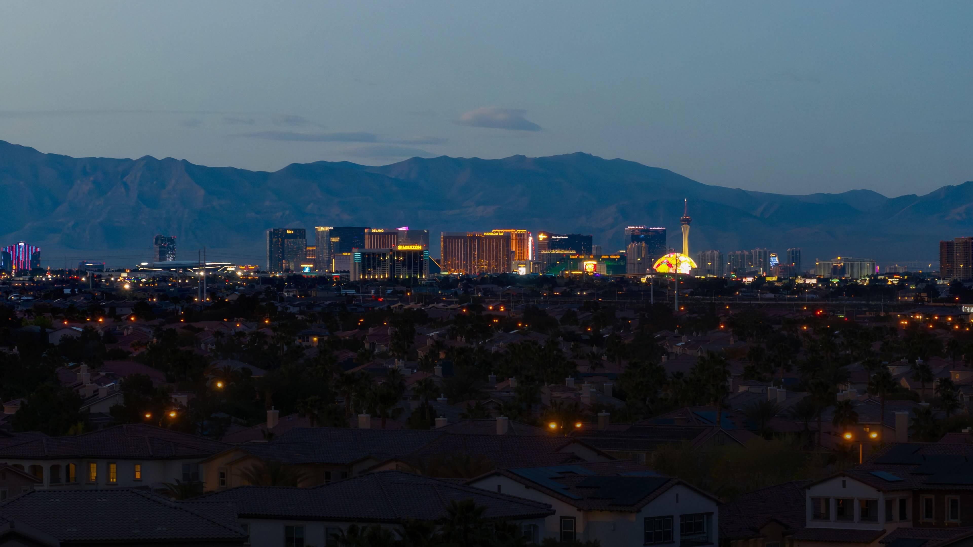 Stonewater Abrir Home For Sale Southern Highlands Strip View scaled