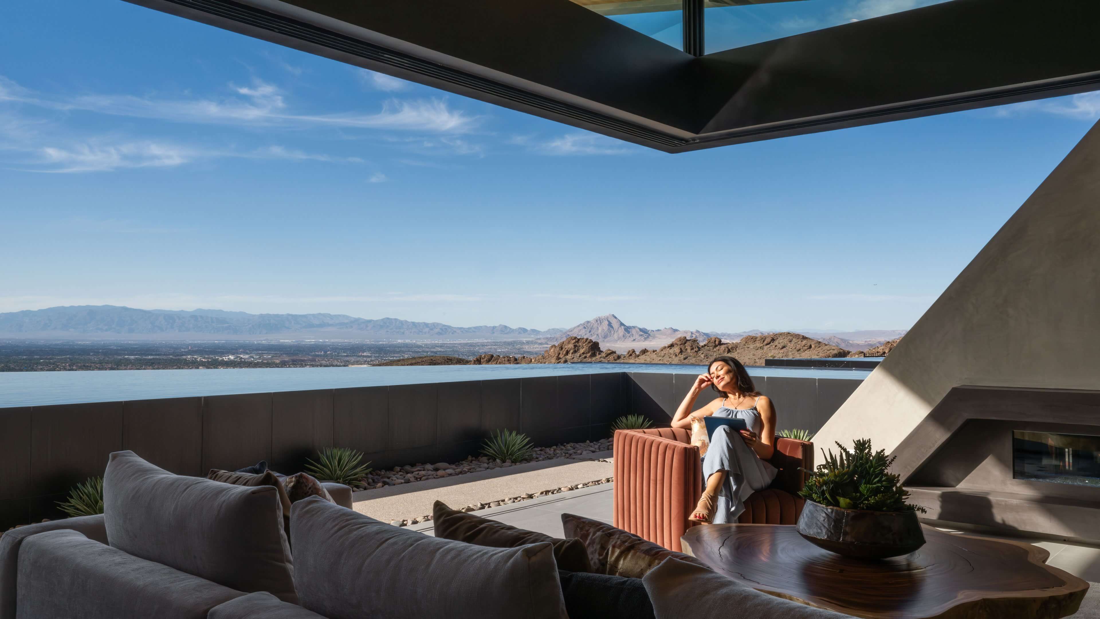 Blue Heron Homes For Sale Volito Great Room scaled