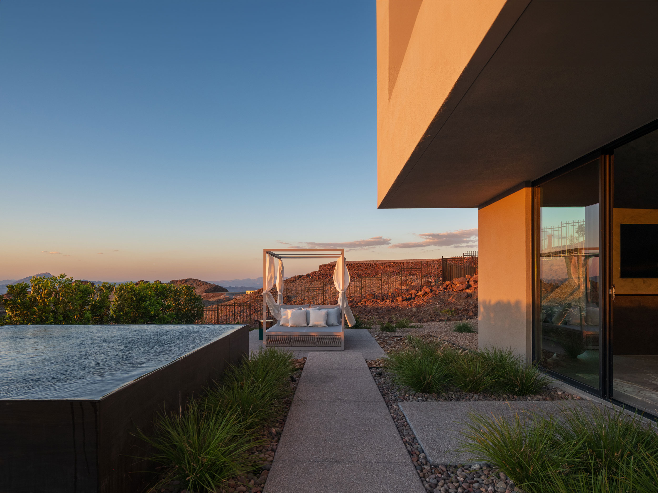 Blue Heron Drift Pool Spa view